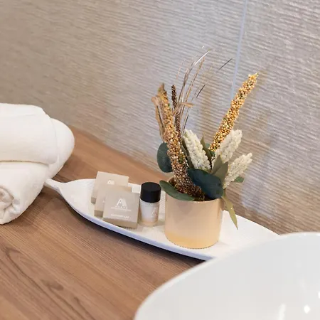 Atmosphere Balneo Hotel & Spa Pavel Banya Exterior photo