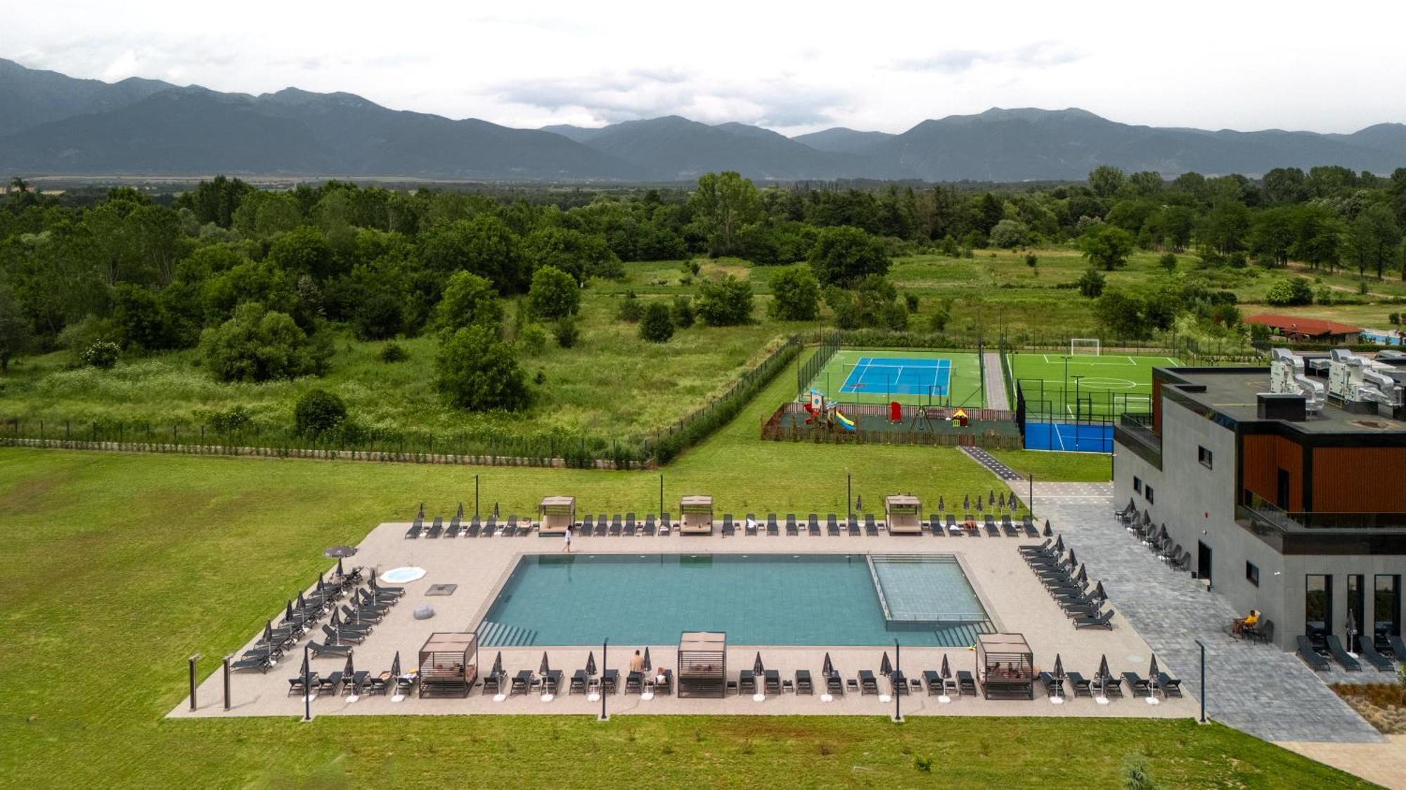 Atmosphere Balneo & Otel